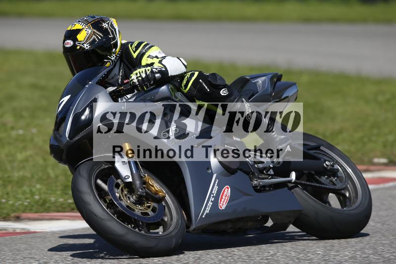 /Archiv-2024/29 12.06.2024 MOTO.CH Track Day ADR/Gruppe rot/17